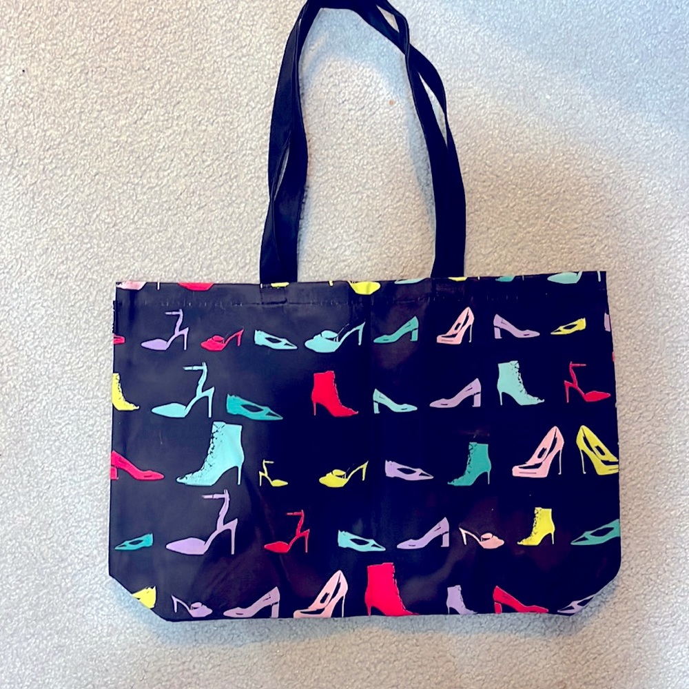 New Macys tote bag with multi color shoes 11 1/2 by 18”